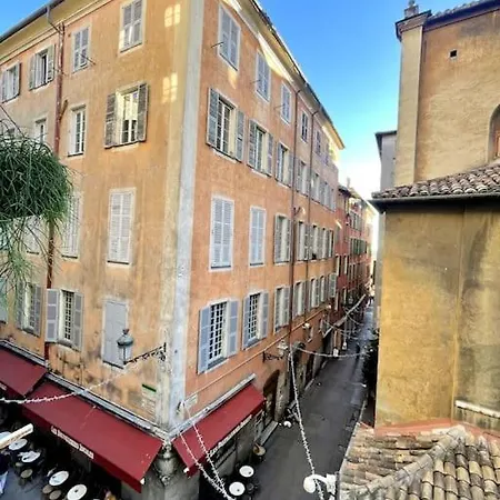 Au Coeur Du Vieux - Vue Et Clocher Apartamento
